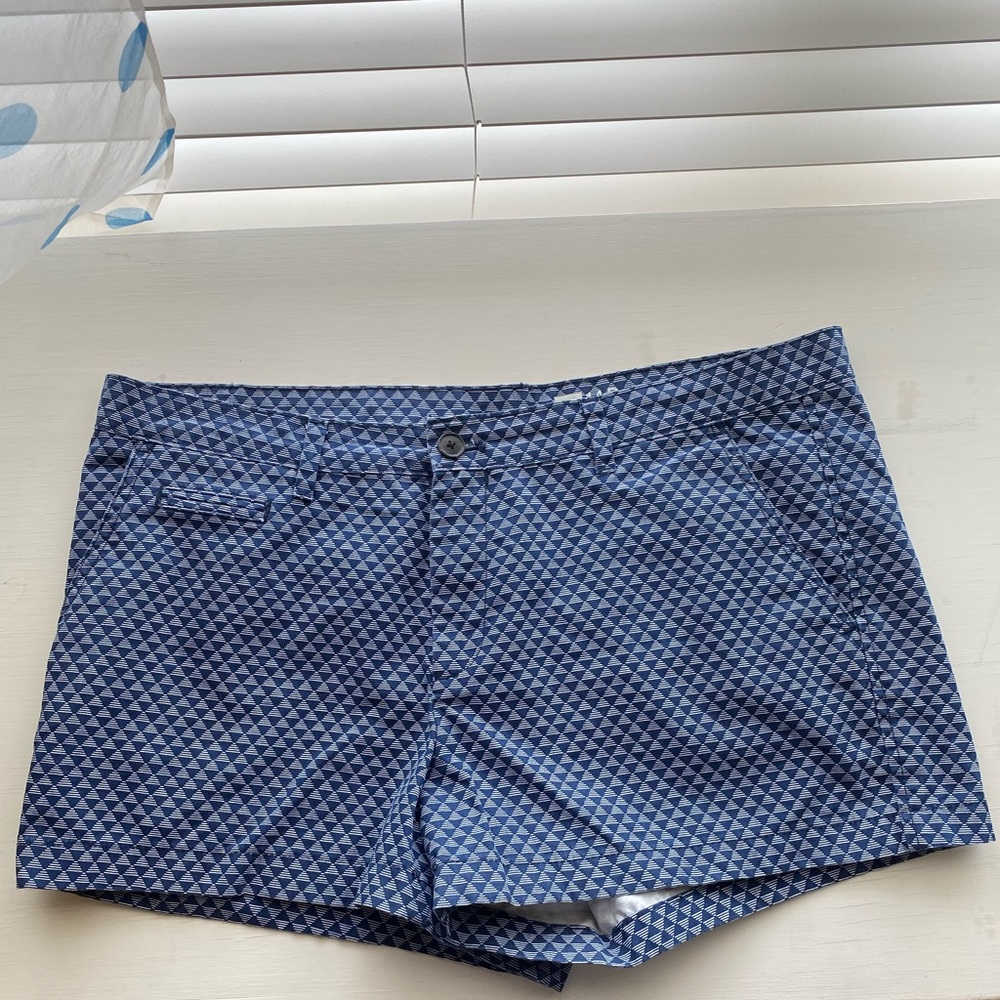 Gap patterned summer shorts